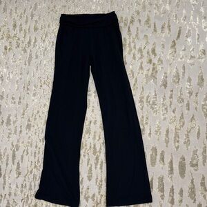 Lululemon yoga pants